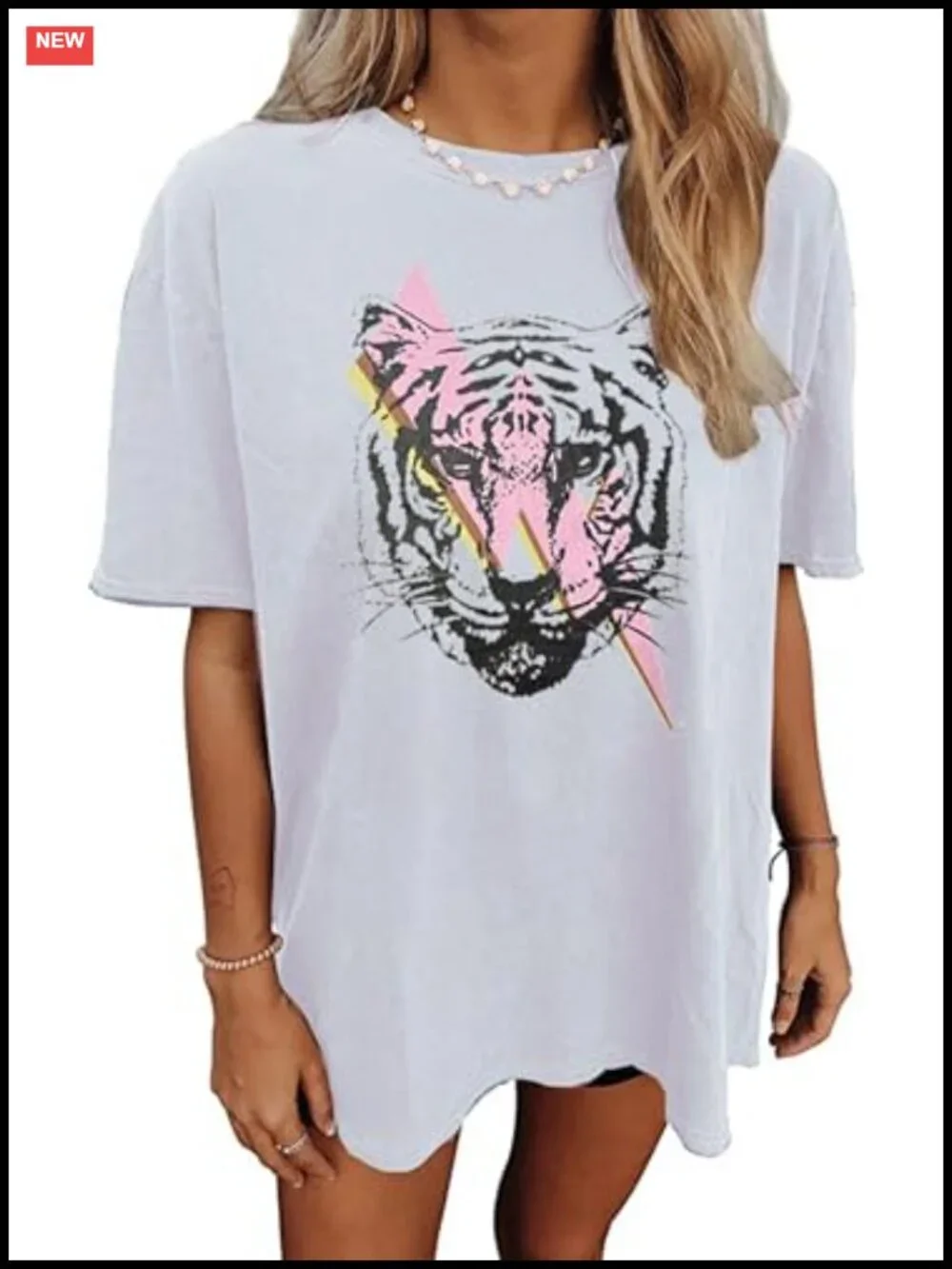 Women's Oversized Vintage Tiger Graphic Tee - Cotton Blend Short Sleeve